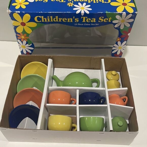 Schylling Retro Fiesta Style Childs Ceramic China Tea Set - Picture 7 of 15